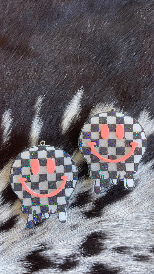 Checkered Smiley Vent Clip Freshie